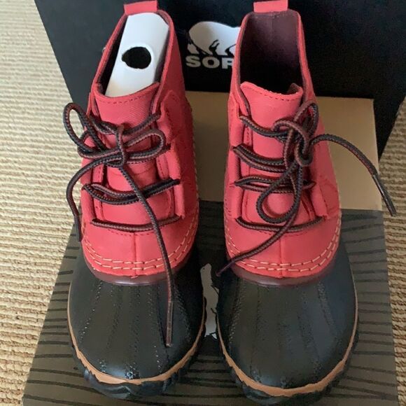 🆕Sorel waterproof leather booties 6 - Picture 9 of 11